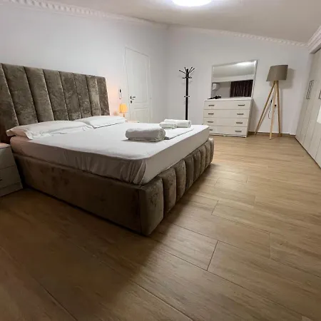 Center 2 * Elbasan